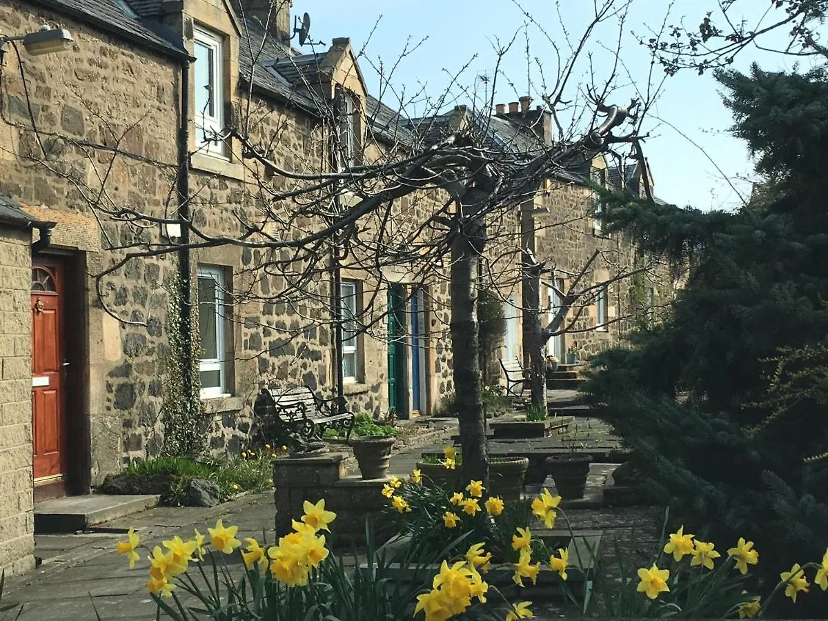 Drum Brae Cottage Edinburgh